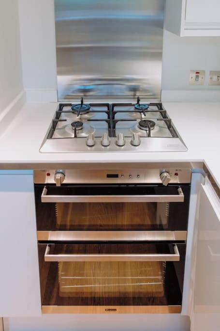 דירות לונדון Modern 1Br In Brixton - Just Renovated! מראה חיצוני תמונה